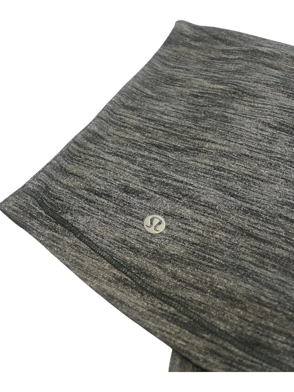 Lululemon Cropped Muscle Tank Top in Heathered Gray Size 10